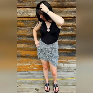 2 Piece Outfit Set Rue21 Black Butter Soft Bodysuit & Gray High Low Twist Skirt